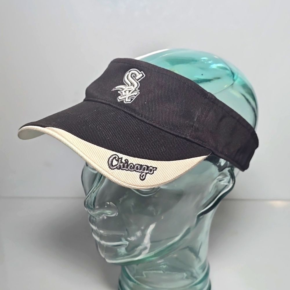 Twin Enterprise inc Chicago White Sox Men's Black Game Day Adjustable Visor